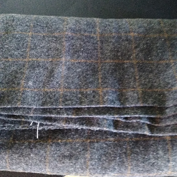 2.3yd 62"w Charcoal gray w/tan window pane plaid tweed wool fabric from Paris. - Picture 2 of 8